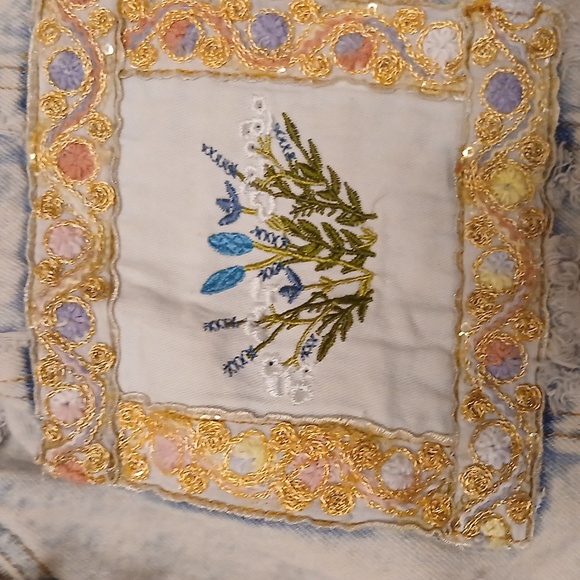 Denim patch Jean jacket - Picture 2 of 7